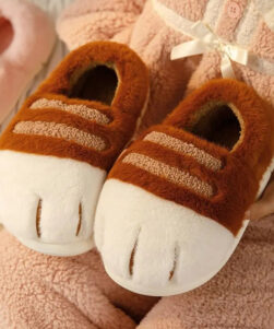 cat paw slippers brown
