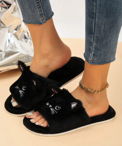 house slippers with cats