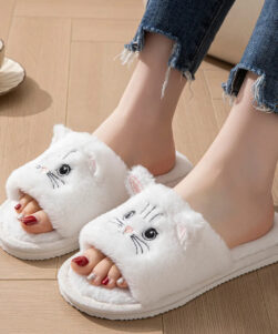 house slippers with cats white